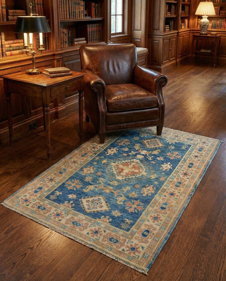 Detail image of 3' 4 x 4' 10 Hand Knotted Oushak Wool Rug
