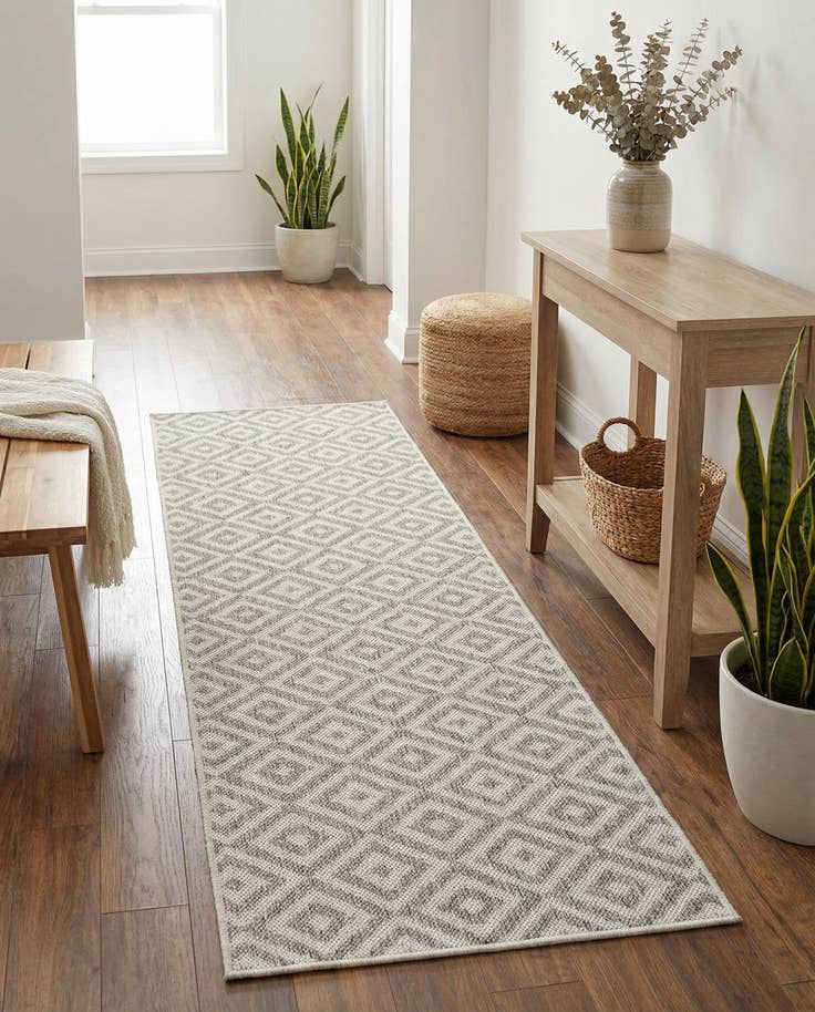 Detail image of 2' x 6' Easy-Clean Jill Zarin Costa Rica Indoor / Outdoor Runner Rug