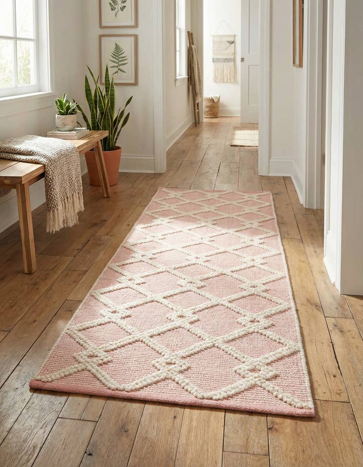 Detail image of 2' x 6' 1 Hand Knotted Jill Zarin Dorset Runner Rug