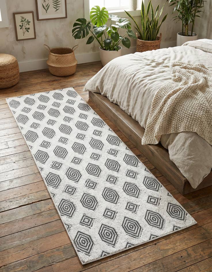 Detail image of 2' 3 x 8' Sabrina Soto Casa Havana Runner Rug