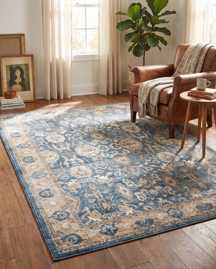 Detail image of 4' x 6' Viola Rug