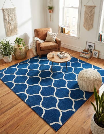 7' x 7' Lattice Frieze Square Rug
