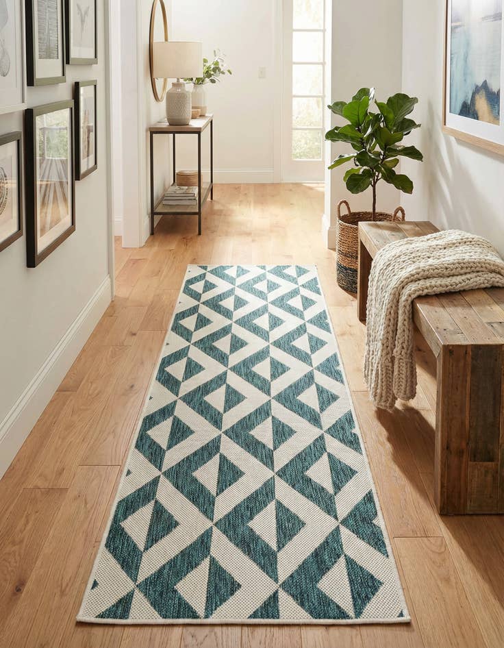 Detail image of 2' x 6' Washable Jill Zarin Napa Indoor / Outdoor Runner Rug