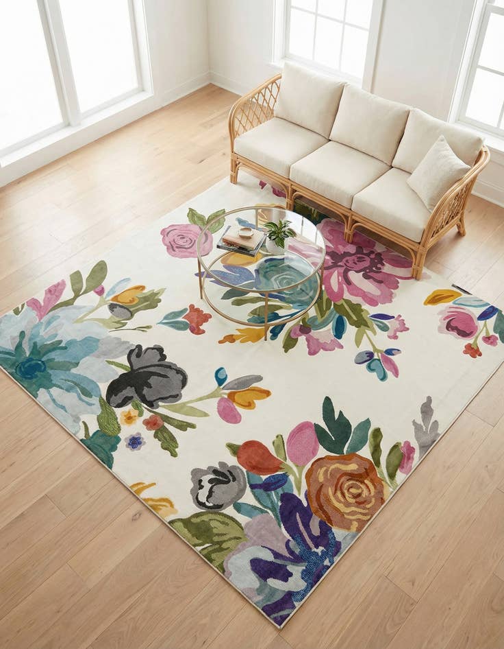 Detail image of 7' 10 x 7' 10 Blossom Square Rug