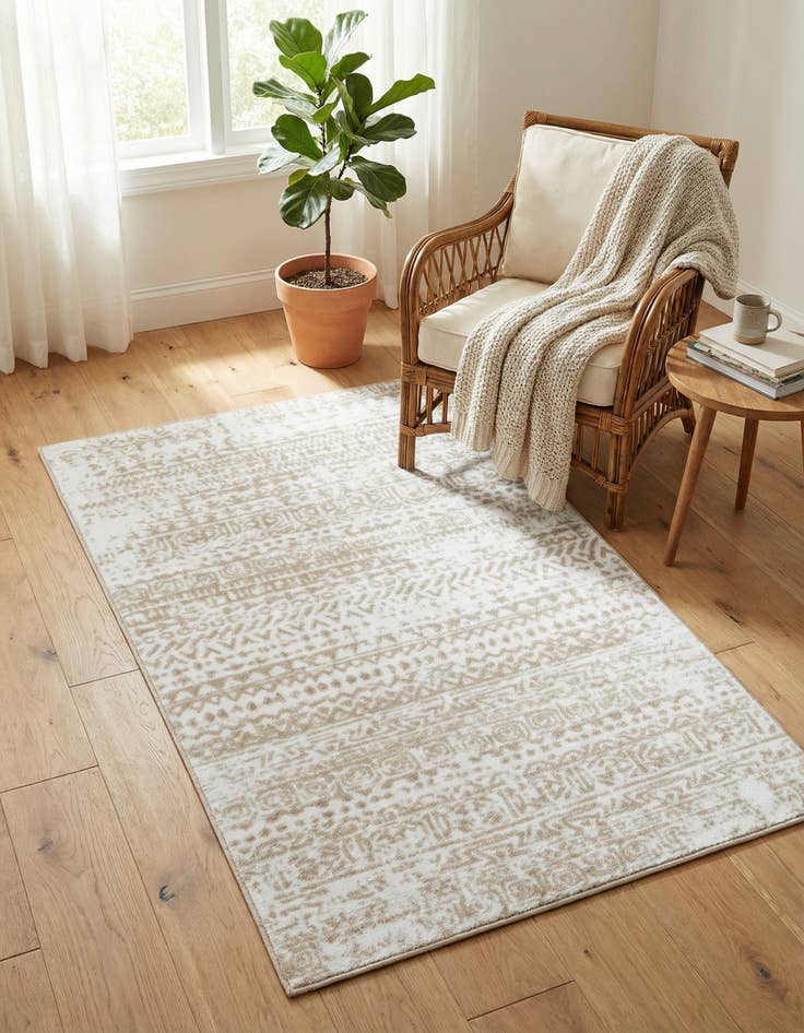 Detail image of 3' 3 x 5' 3 Hermitage Rug