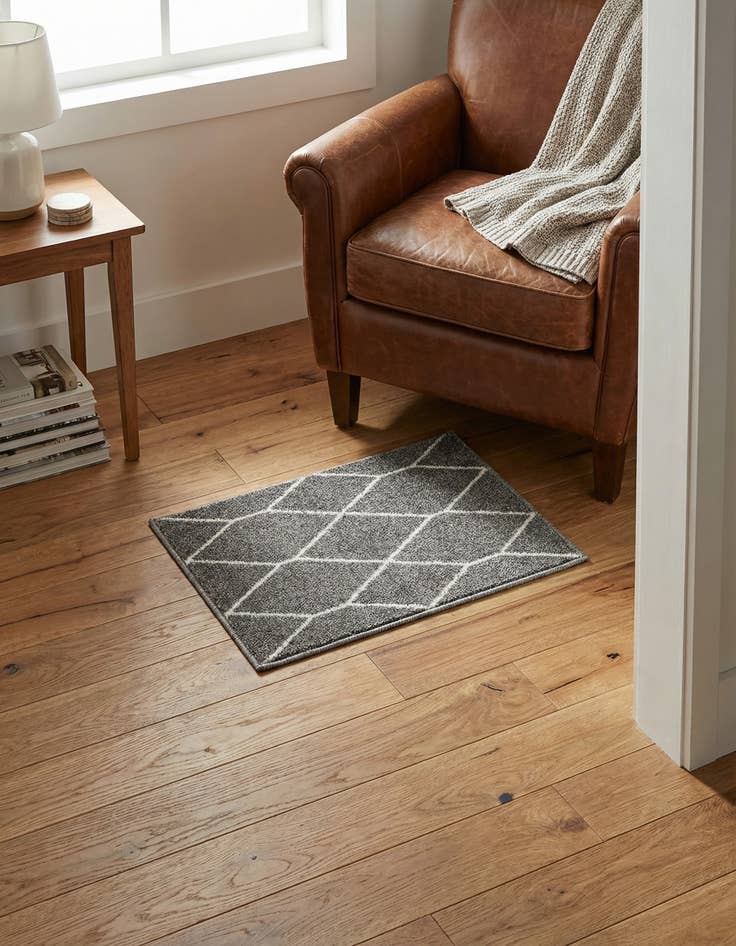 Detail image of 2' x 3' Lattice Frieze Rug