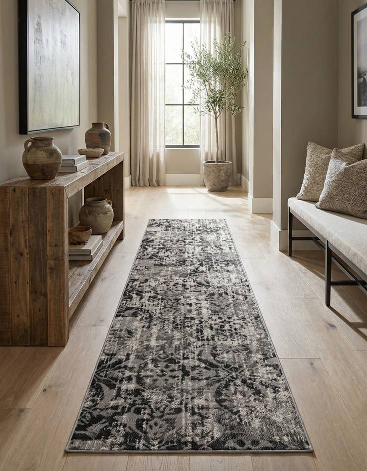 Detail image of 2' 7 x 10' Lucerne Runner Rug