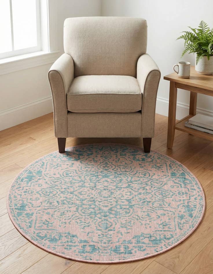 Detail image of 3' x 3'  Washable Jill Zarin Dubai Indoor / Outdoor Round Rug