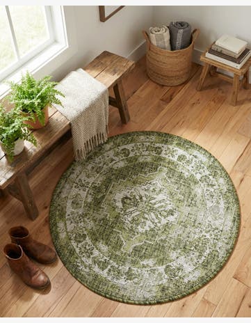 3' x 3' Easy-Clean Traditional Indoor / Outdoor Round Rug