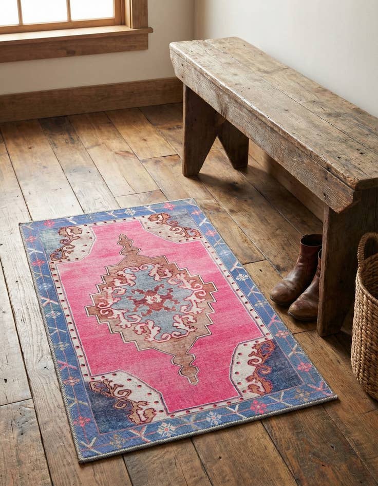 Detail image of 2' x 3' Washable Timeless Rug