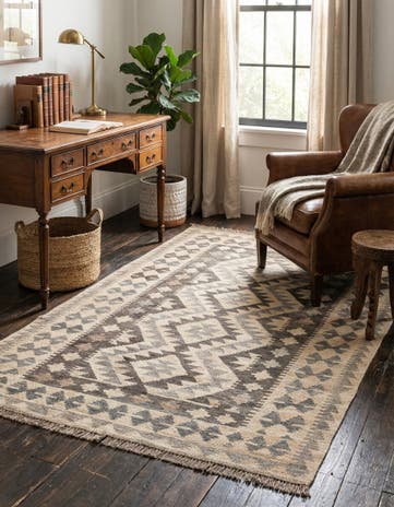 3' 4 x 4' 10 Hand Woven Kilim Maymana Wool Rug