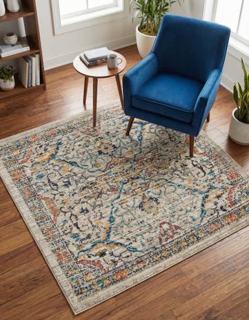 4' x 4' Lola Square Rug