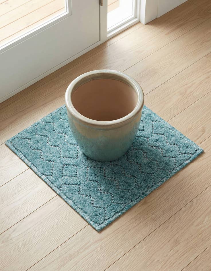 Detail image of 1' 4 x 1' 4 Washable Trellis Textured Indoor / Outdoor Sample Rug