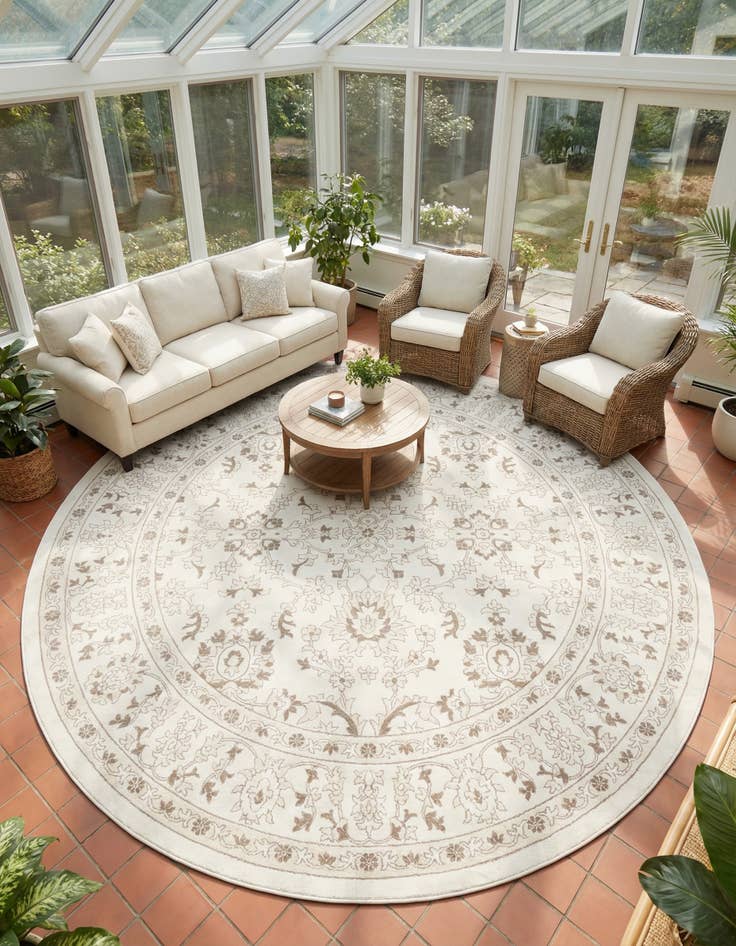 Detail image of 10' x 10' Charlotte Round Rug