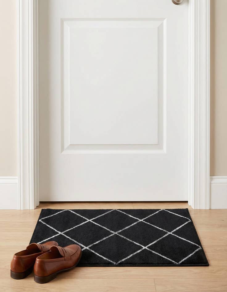 Detail image of 2' x 3' Vogue Geo Rug