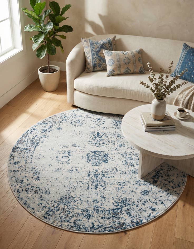 Detail image of 5' 3 x 5' 3 Monte Carlo Round Rug