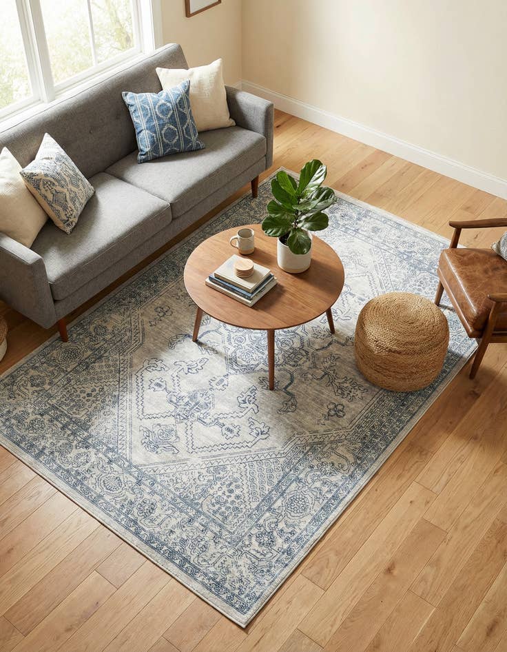 Detail image of 4' x 6' Newport Rug