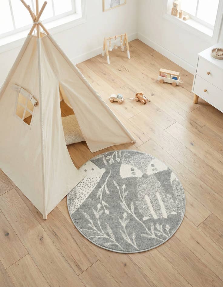 Detail image of 3' 3 x 3' 3 Animals Whimsy Kids Round Rug