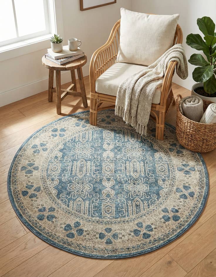 Detail image of 4' x 4' Vienna Round Rug