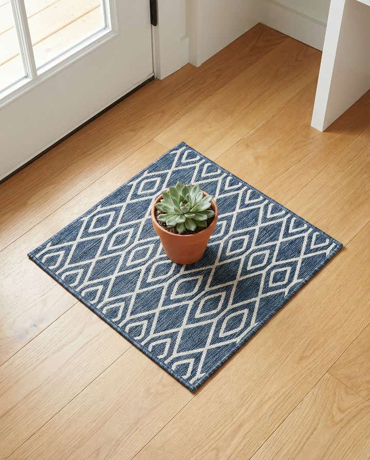 1' 4 x 1' 4 Easy-Clean Jill Zarin Turks and Caicos Indoor / Outdoor Sample Rug