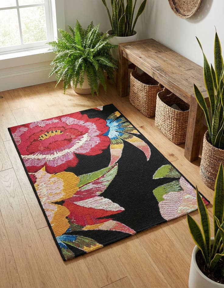 Detail image of  2' x 3'  Washable Botanical Indoor / Outdoor Rug