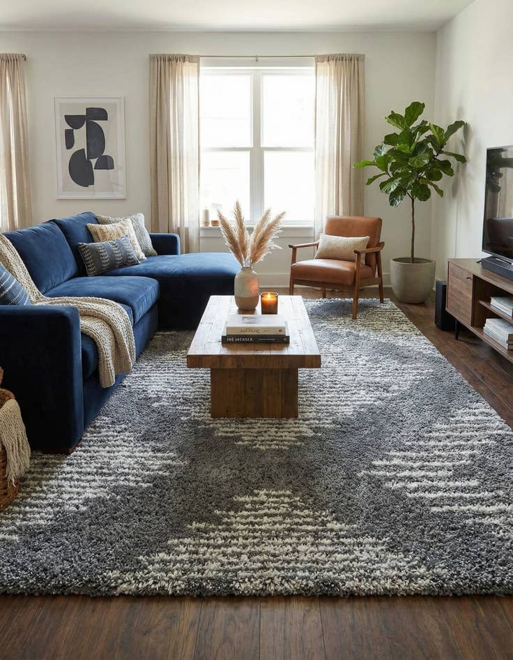 Detail image of 9' x 12' Serenity Shag Rug