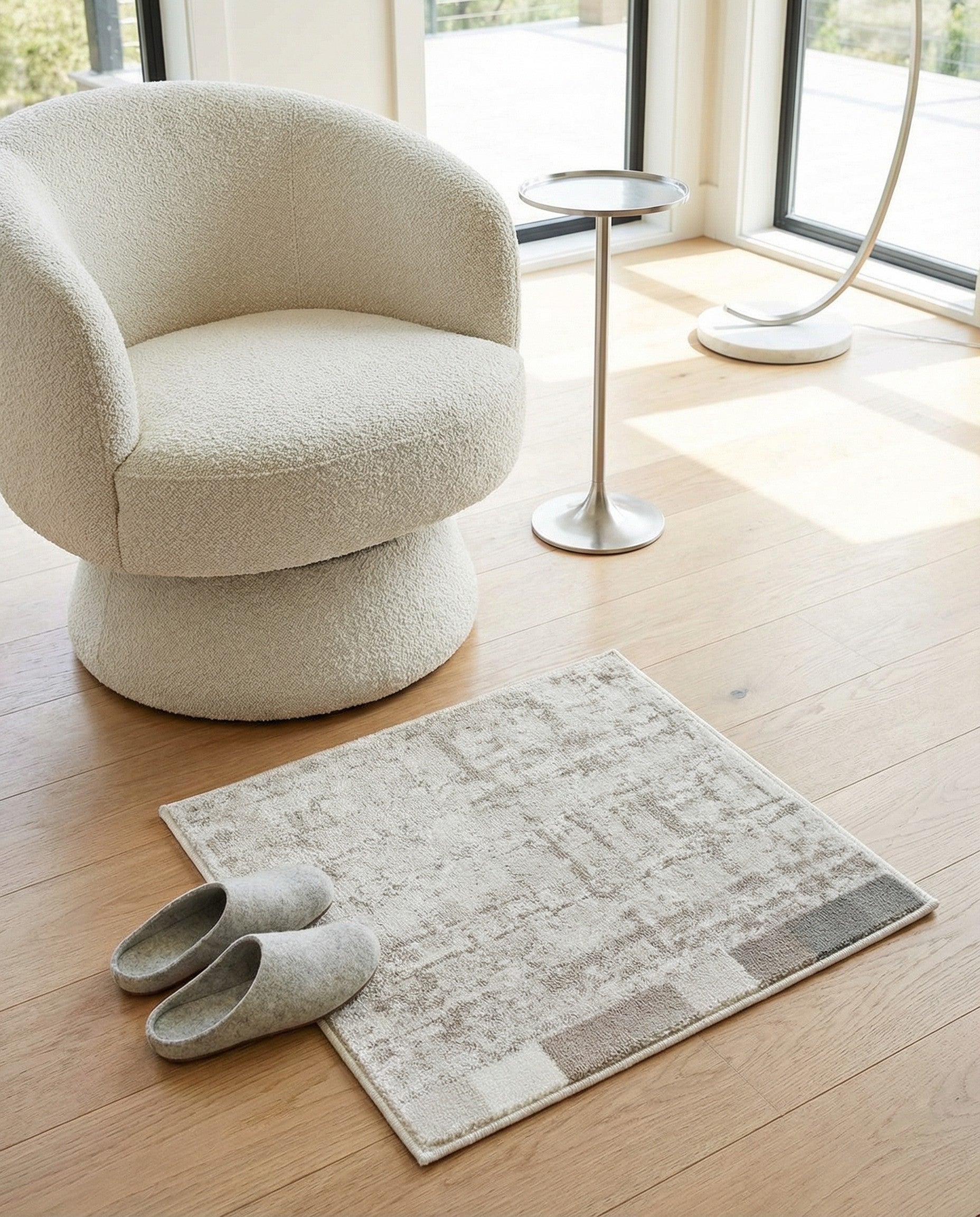 Jill Zarin 1' 8 x 1' 8 Uptown Lexington Avenue Sample Rug