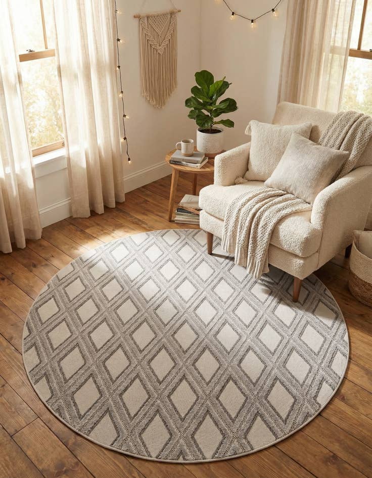 Detail image of 7' x 7' Arlo Round Rug