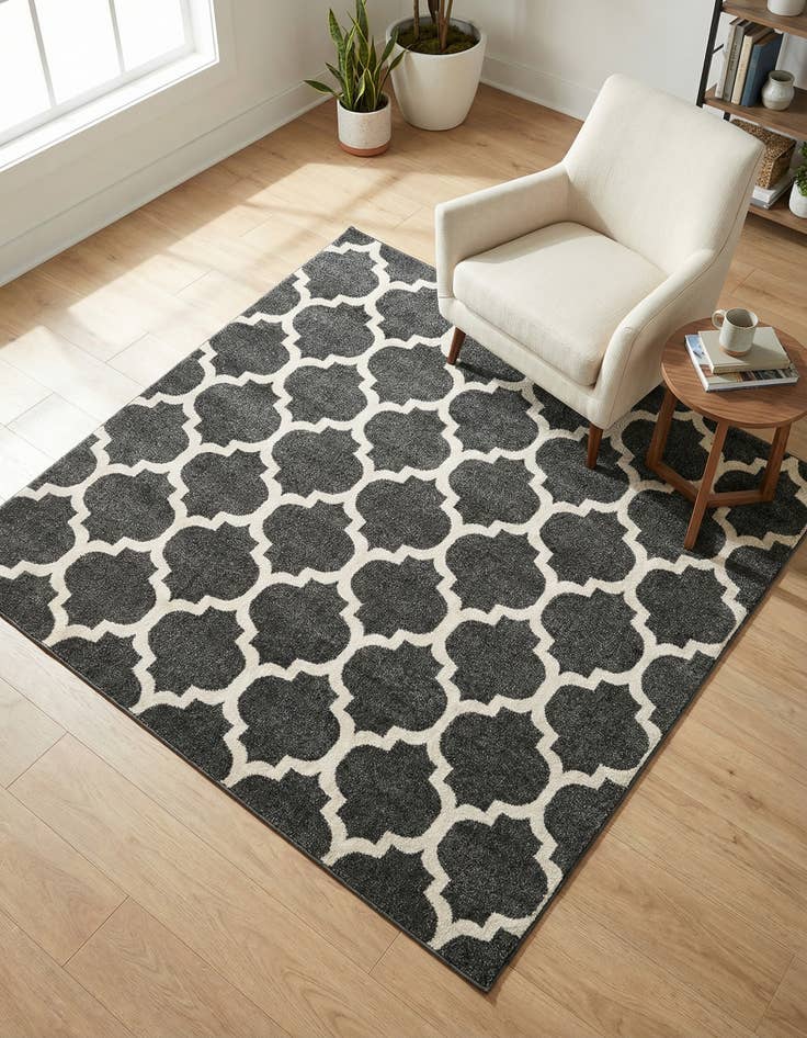 Detail image of 6' x 6' Lattice Square Rug