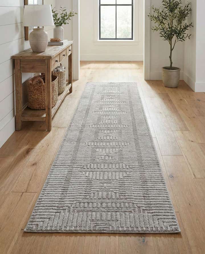 2' 7 x 12' Textura Designer Runner Rug