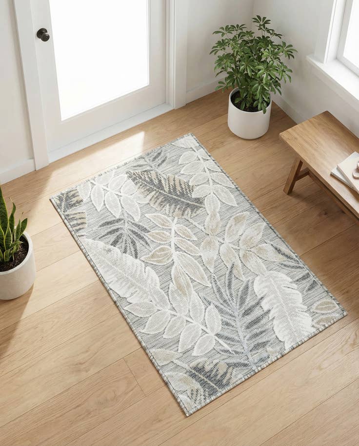 Detail image of 2' 2 x 3' Easy-Clean Botanical Indoor / Outdoor Rug