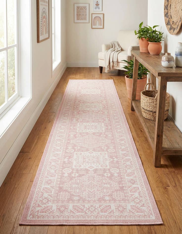 Detail image of 2' 7 x 12' Easy-Clean Aztec Indoor / Outdoor Runner Rug