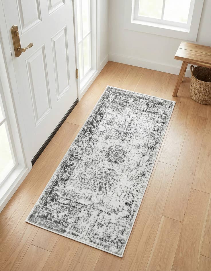 Detail image of 2' x 4' 1 Monaco Runner Rug