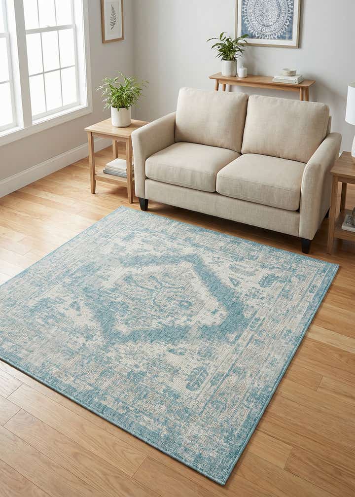 5' 3 x 5' 3 Easy-Clean Traditional Indoor / Outdoor Square Rug