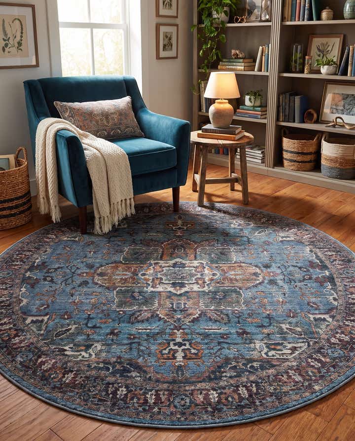 7' 10 x 7' 10 Maahru Round Rug