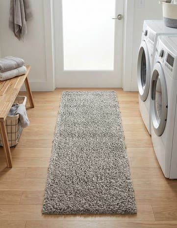 2' x 5' Solid Shag Runner Rug