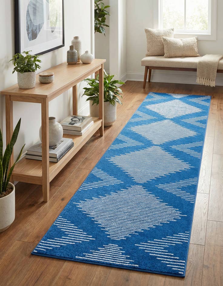 Detail image of 3' 3 x 14' Kai Runner Rug