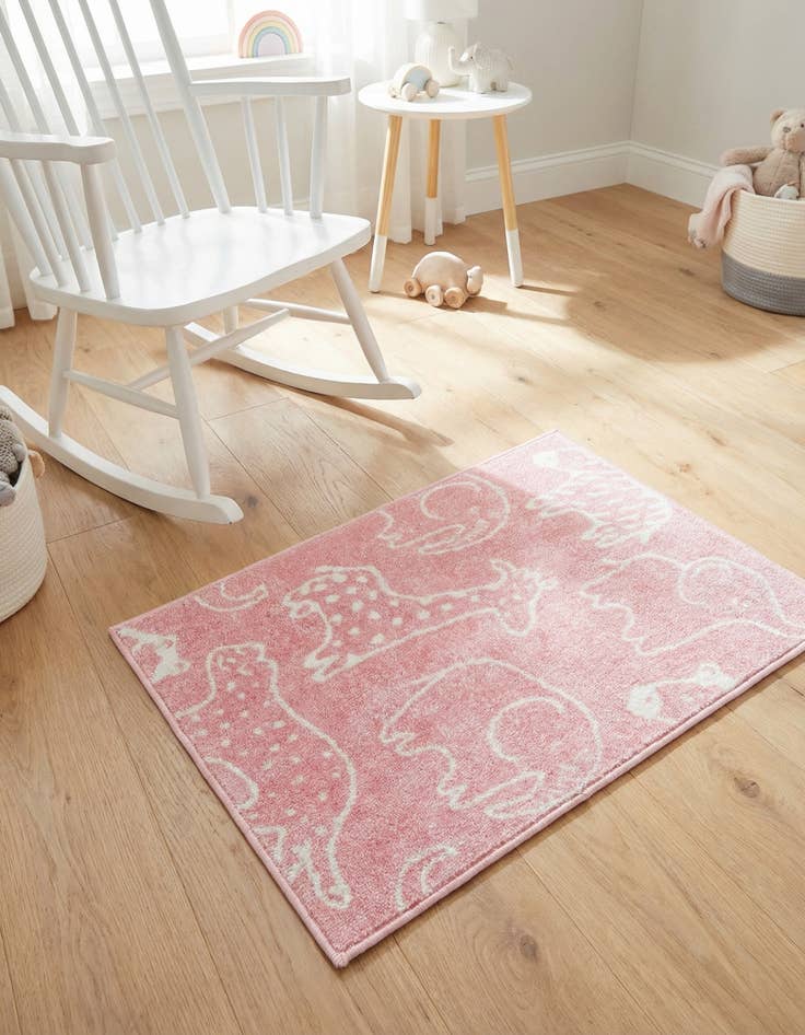 Detail image of 2' 2 x 3' Animals Whimsy Kids Rug