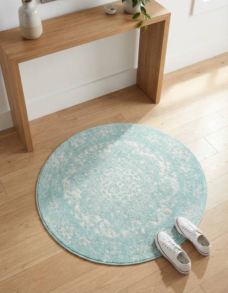 Detail image of 3' x 3' Arlington Round Rug