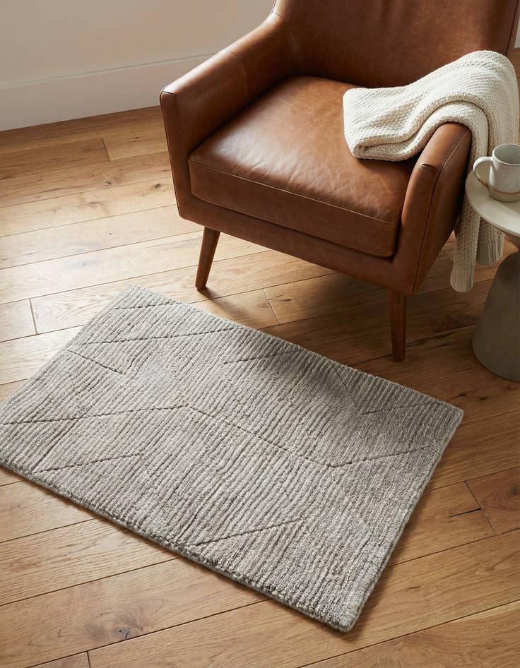 Detail image of  2' x 3' 1 WoolCraft Geometric Rug