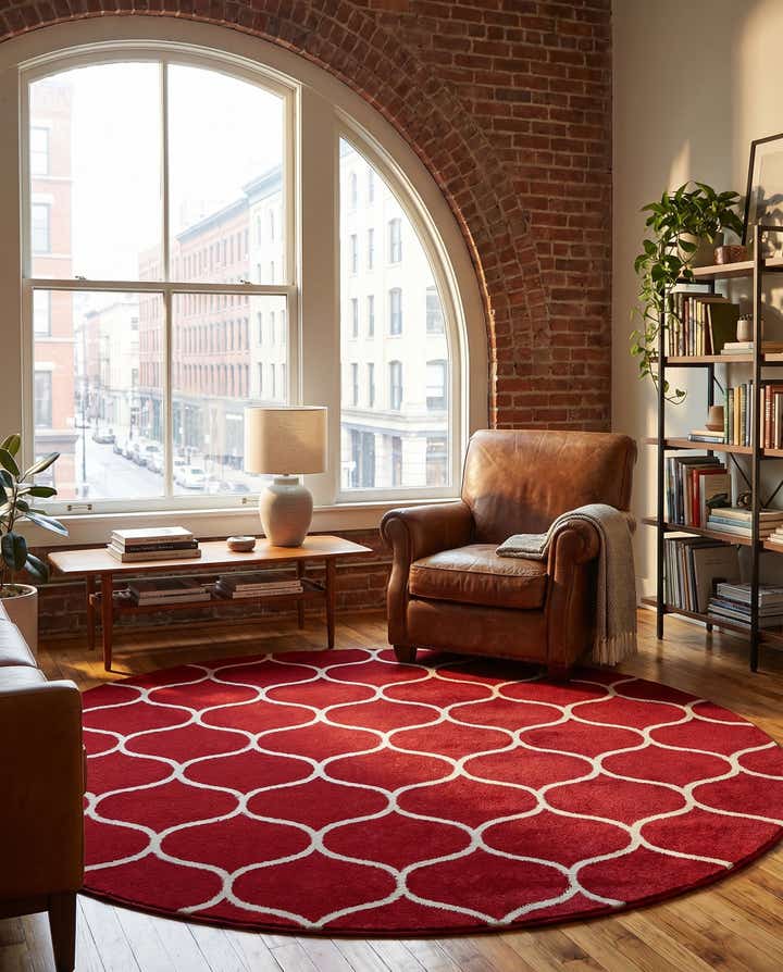 7' 10 x 7' 10 Lattice Frieze Round Rug