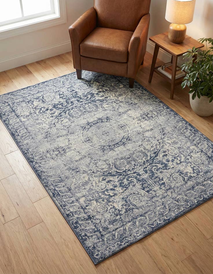 Detail image of 4' x 6' Villa Rug