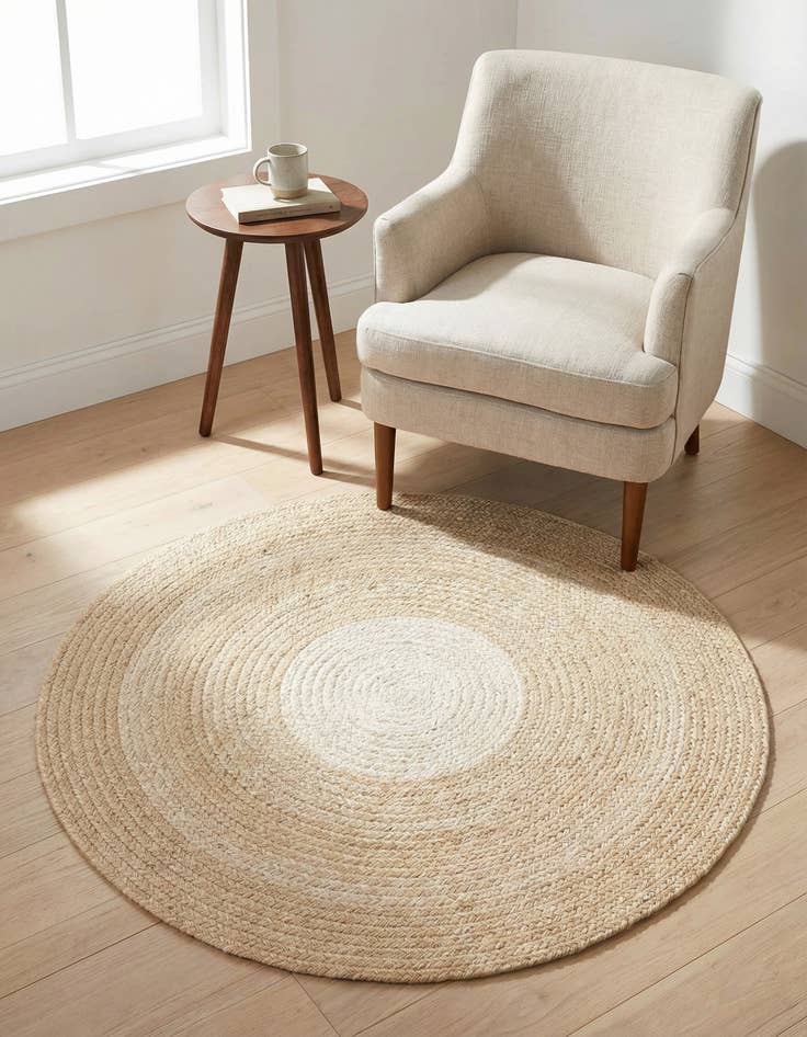 Detail image of  3' 1 x 3' 1  Hand Hand Braided Wool Round Rug