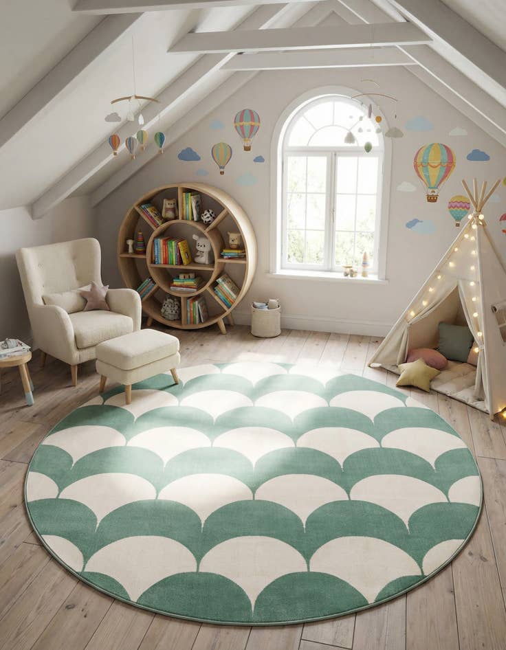 Detail image of 7' 10 x 7' 10 Whimsy Kids Round Rug