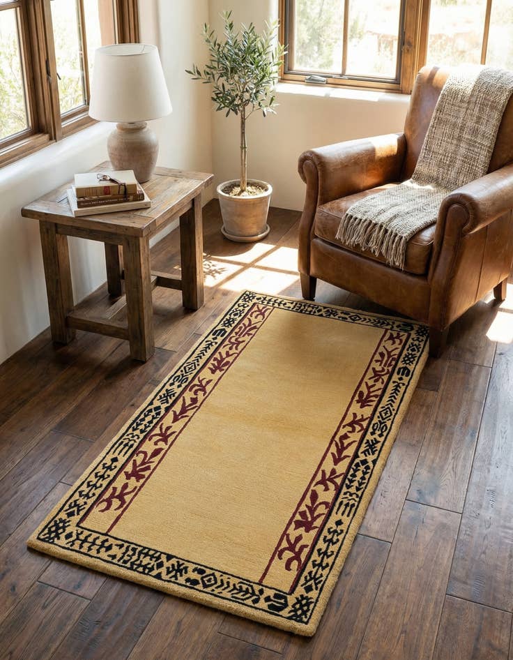 Detail image of 2' 4 x 4' 2 Hand Knotted Darya Wool Rug