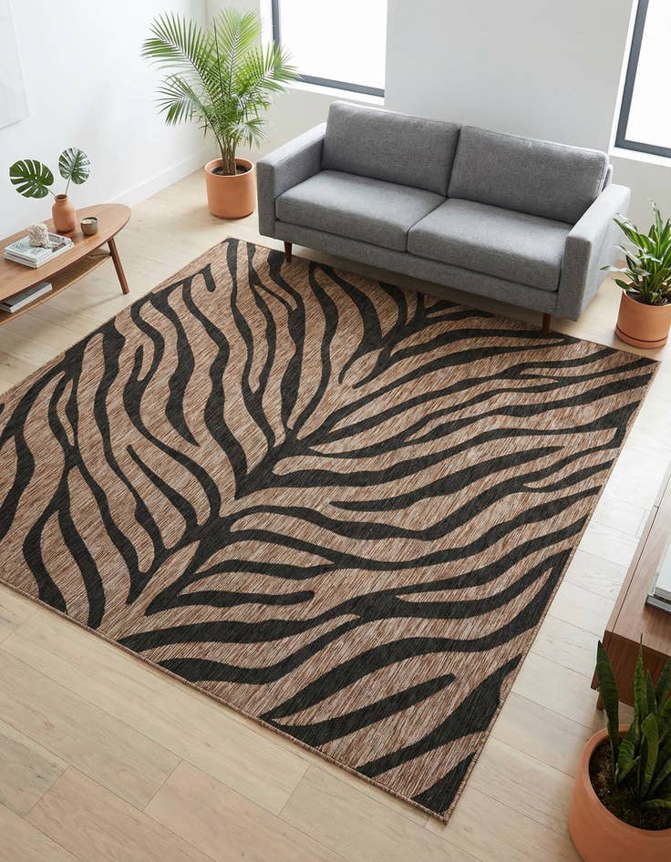 Detail image of 10' x 10' Easy-Clean Safari Indoor / Outdoor Square Rug