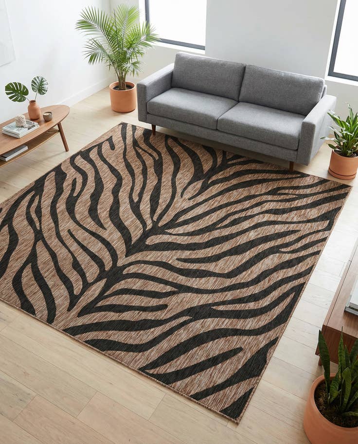 Detail image of 10' x 10' Easy-Clean Safari Indoor / Outdoor Square Rug