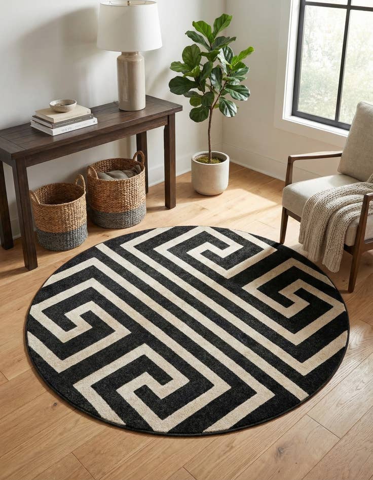 Detail image of 6' x 6' Hera Round Rug