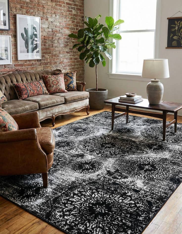 Detail image of 7' x 10' Monaco Rug