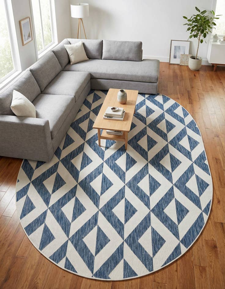 Detail image of 7' 10 x 10' Easy-Clean Jill Zarin Napa Indoor / Outdoor Oval Rug
